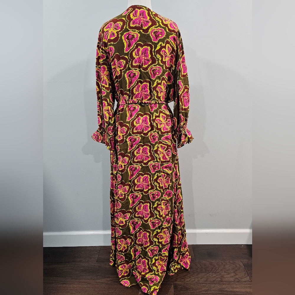 The Odells Floral Maxi Dress - Picture 6 of 7